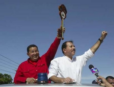 Chavecito with the key to Managua